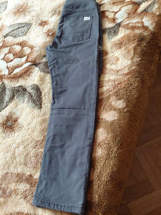 Куртка,  штаны  в /о 146-152.