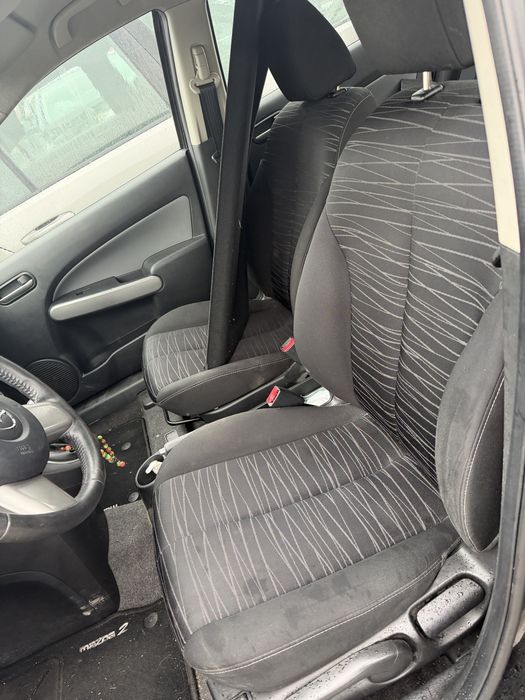 Mazda 2 2010 1.3i НА ЧАСТИ