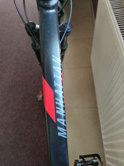 Rock Machine Manhattan Amanet BKG