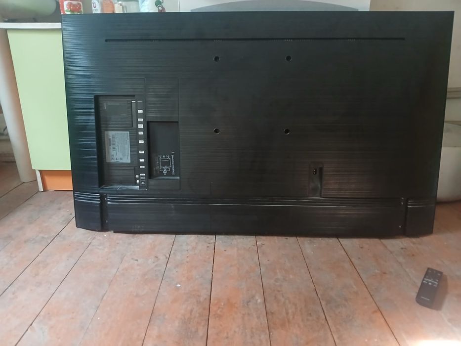 Телевизор Самсунг Q-Led