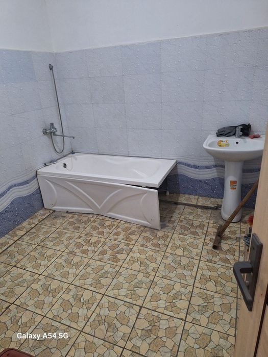 Kvartira 3 xonali 92 kv m