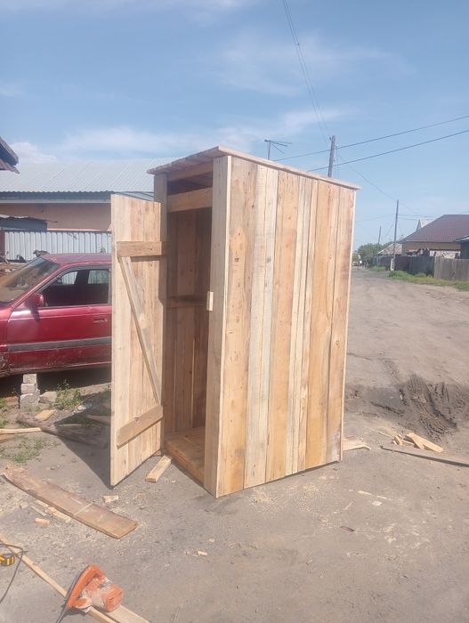 Продам уличны туалет