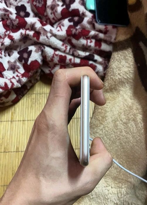 iPhone 6 16GB в идеал состоянии