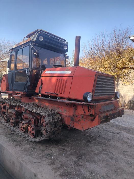 BT 150 traktor yili 2010