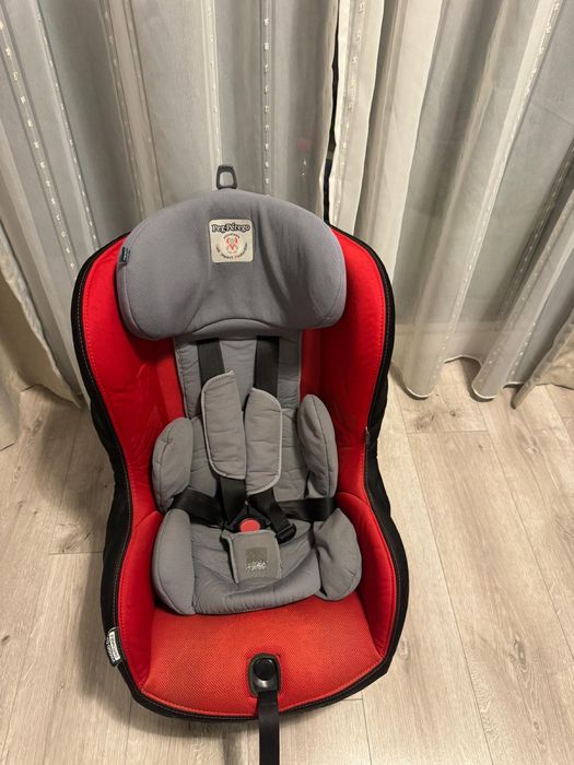 Scaun auto Pegperego 0+/1 (pana la 4 ani)