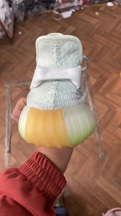 Adidas yeezy boost 350 v2