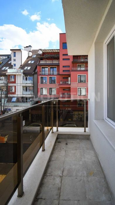 Продава се Тристаен апартамент в София, Център - 130 кв.м за 1913 €/кв.м - Снимка #5