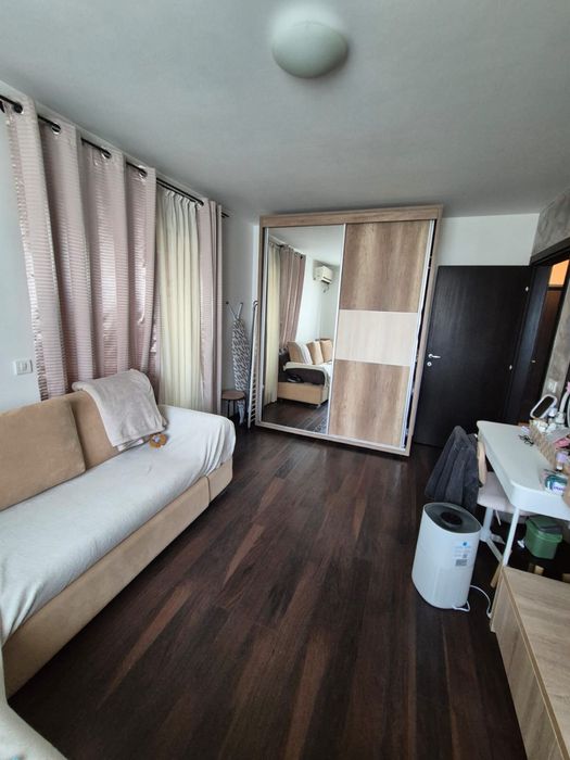 Proprietar - Vand apartament 2 camere decomandat , mobilat si utilat
