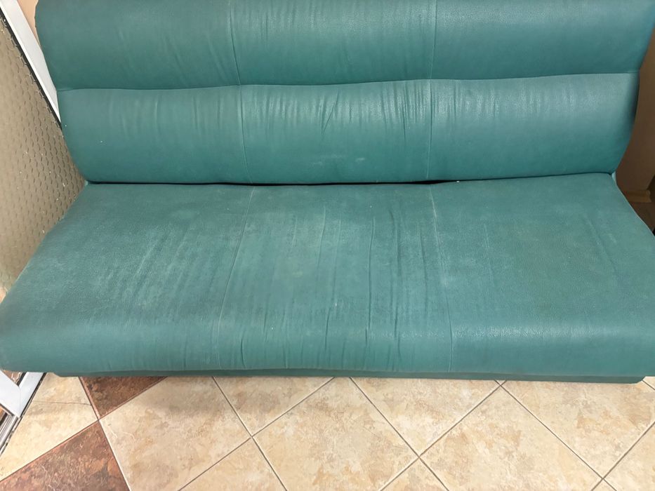 Диван с опция сън