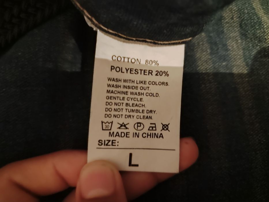 Продам джинсы новые