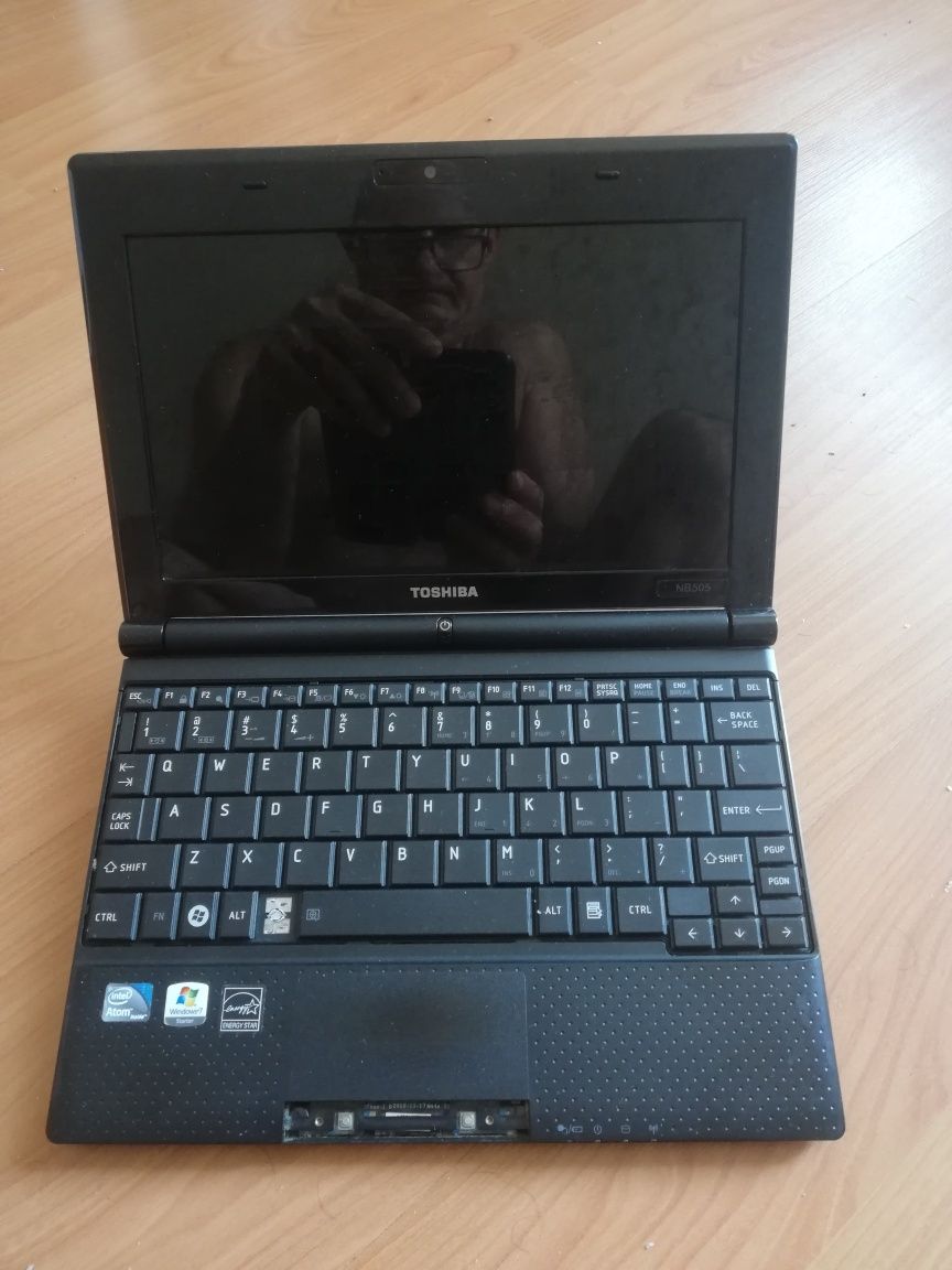 Лаптоп Toshiba NB505 N500BL гр. Стара Загора Опълченски • OLX.bg