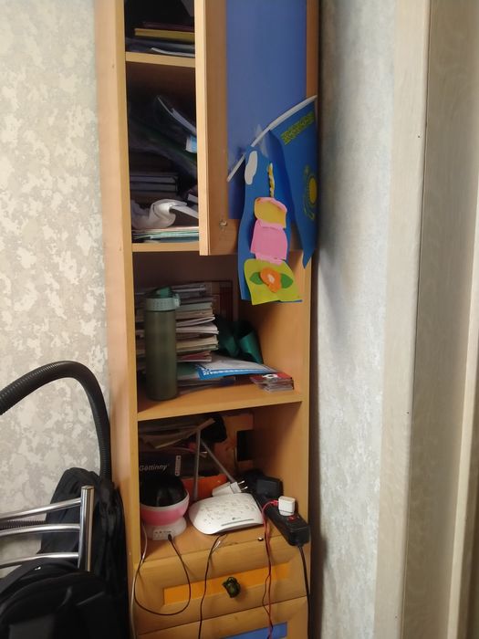 Продам два шкафчика