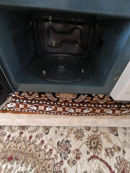 Микроволновая печь