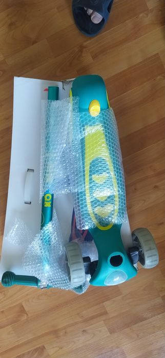 Самокат детский трёхколёсный.