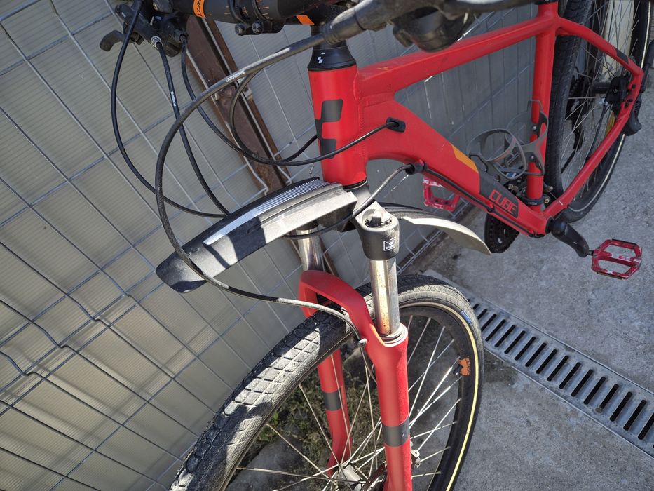 Bicicleta Cube Aim