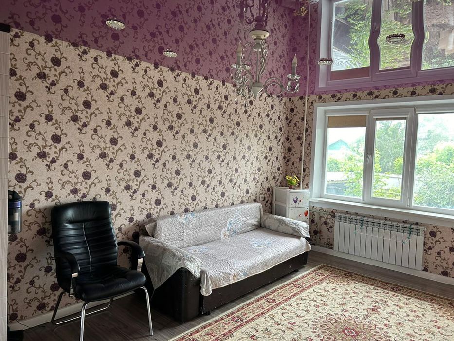 Продам 3 комнатную квартиру
