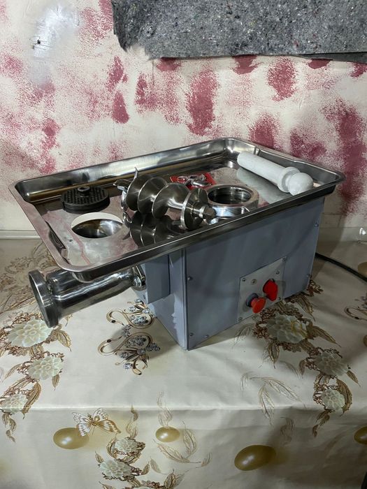 Мясорубка 32 . новый