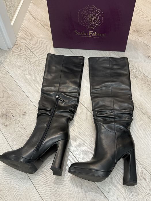 Сапоги высокие Sasha Fabiani