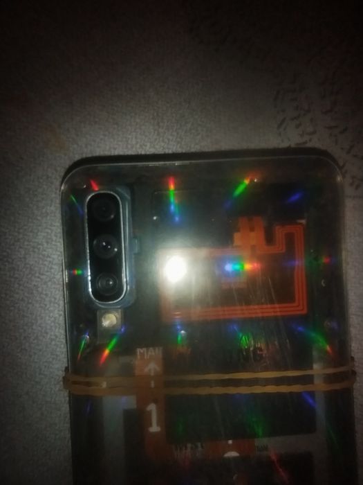 Продам Samsung A50