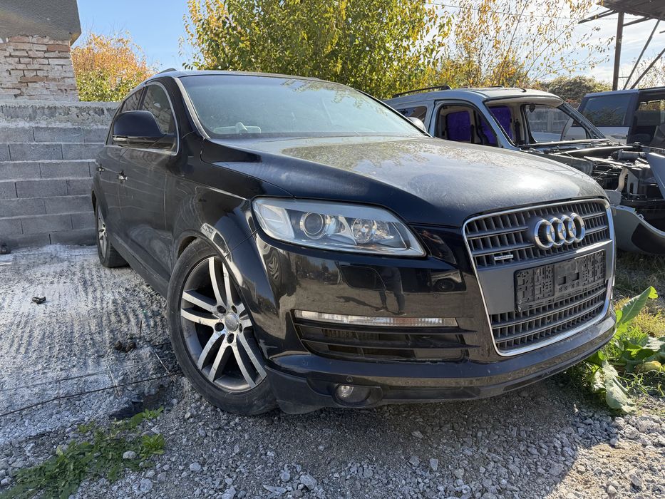 Ауди Q7 3.0 дизел 2008 Г само на части