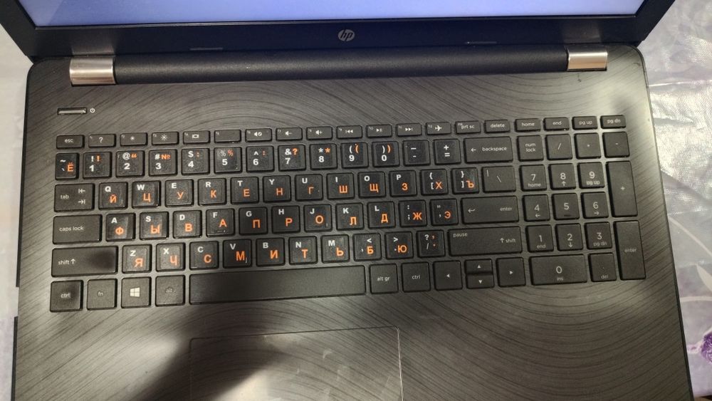 Продаю ноутбук hp