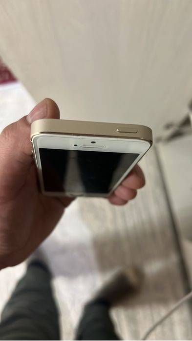 Продам айфон 5s. В идеальном состояние.