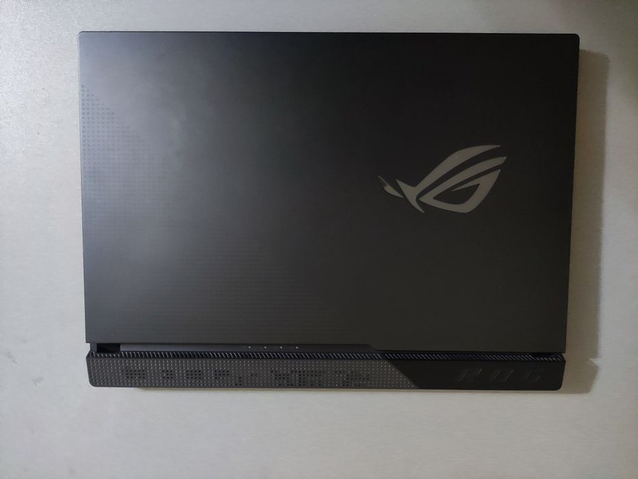 Ноутбук ASUS ROG Strix G513IH