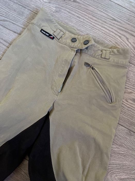 Бричове за езда, различни цветове