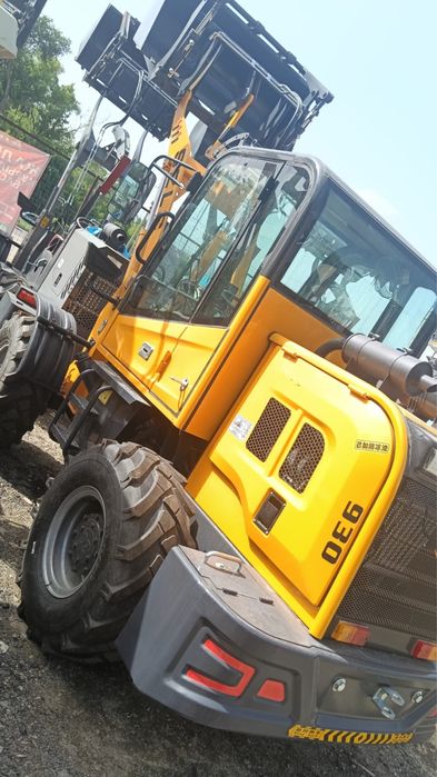 Погрузчик вилочный ZL 930 ПРО
