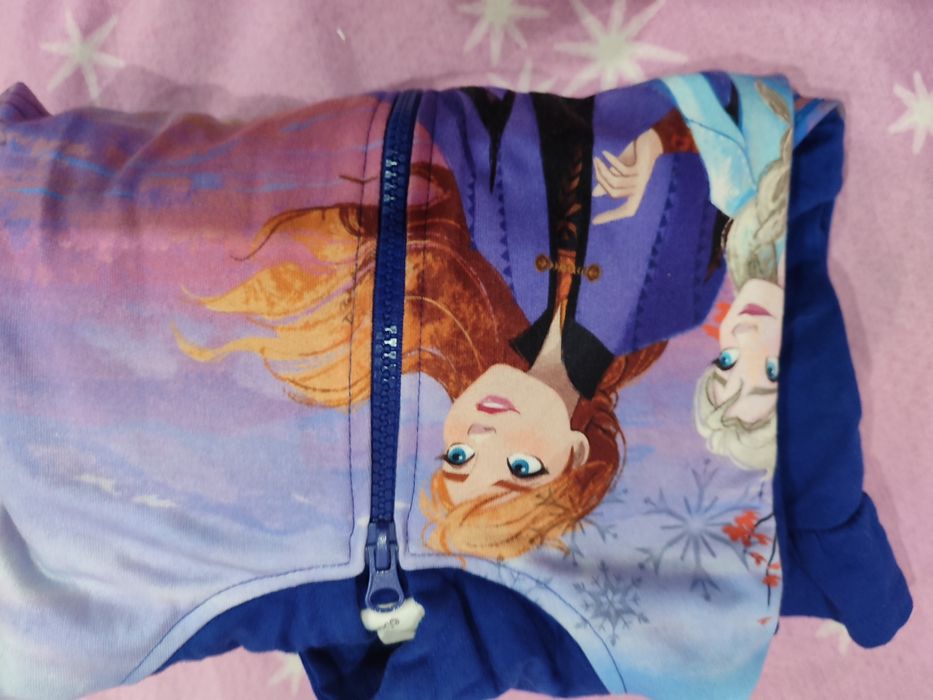 Анцунг фроузън, Елза и Ана