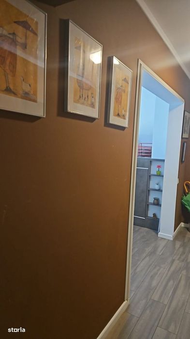 Spatiu amenajat pentru birouri. Bd. Coposu. Vedere stradala.