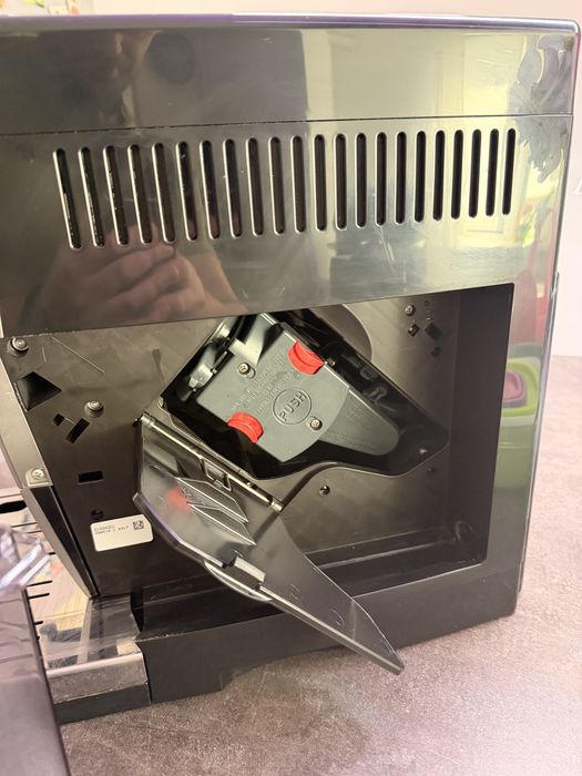 De'Longhi Dinamica Plus ECAM370.85.SB,1450W,19 bari