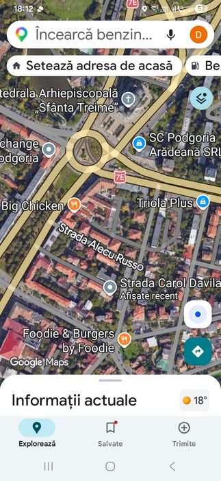 Dau in chirie apartament  la casa doua  camere plus una mica baie debara mobilat pt. birouri,curte acces auto,,ultracentral.