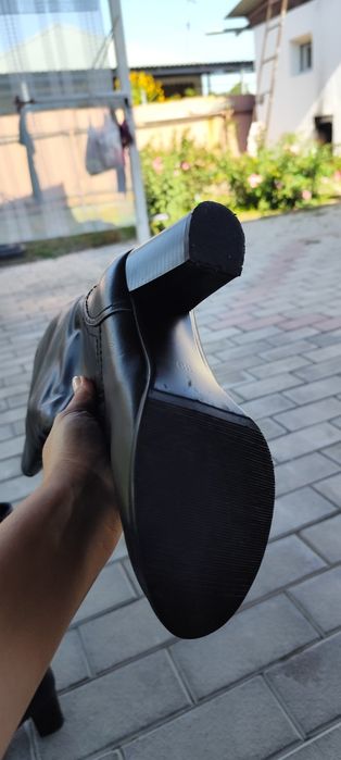 Продам сапоги женские
