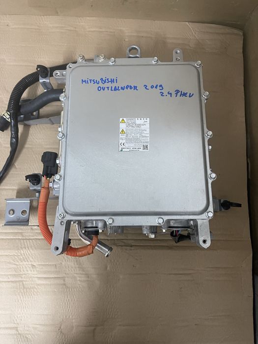 Convertor Baterie Hybrid Mitsubishi Outlander 3 2.4 Phev W005T70272