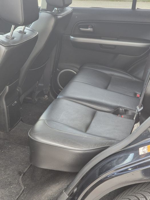 Suzuki Grand Vitara/4x4/1.9d/full/piele/trapa/keyles go/entry/xenon