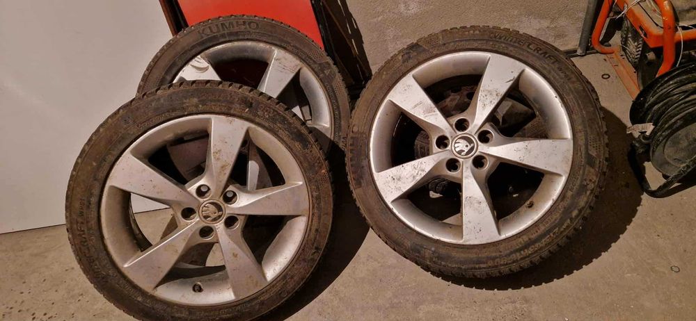 Vand 4 jante cu cauciucuri M+s