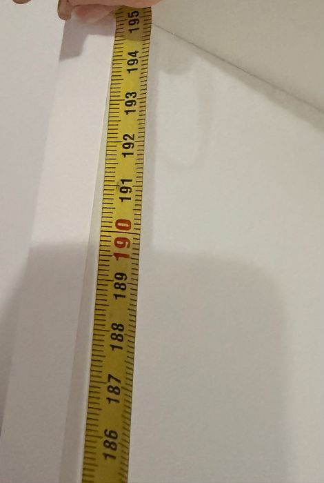 Секция за книги от JYSK