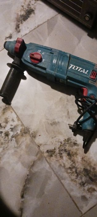 Vind rotopercutor Total