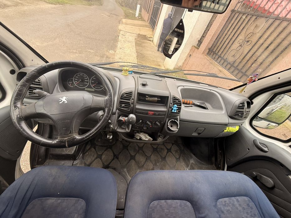 Peugeot Boxer – 2002 | Motor 2.2 Diesel