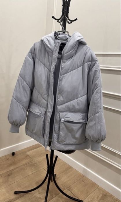 Продам  кутрку р.44-46