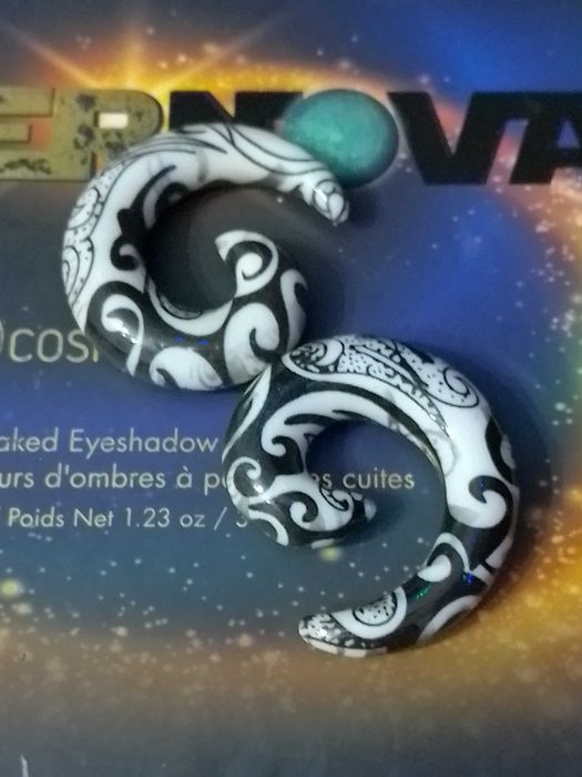 Разширители за уши, флеш.