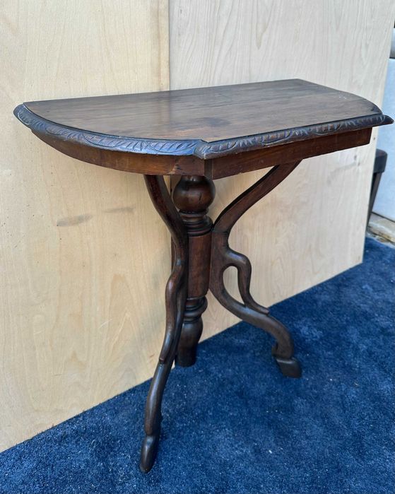 Masuta Vintage din lemn masiv; Consola cu picior sculptat