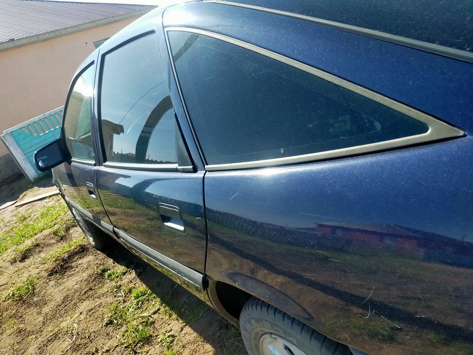 Опель вектра А 1994