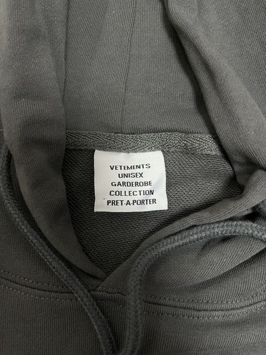 Vetements Genetically Modified