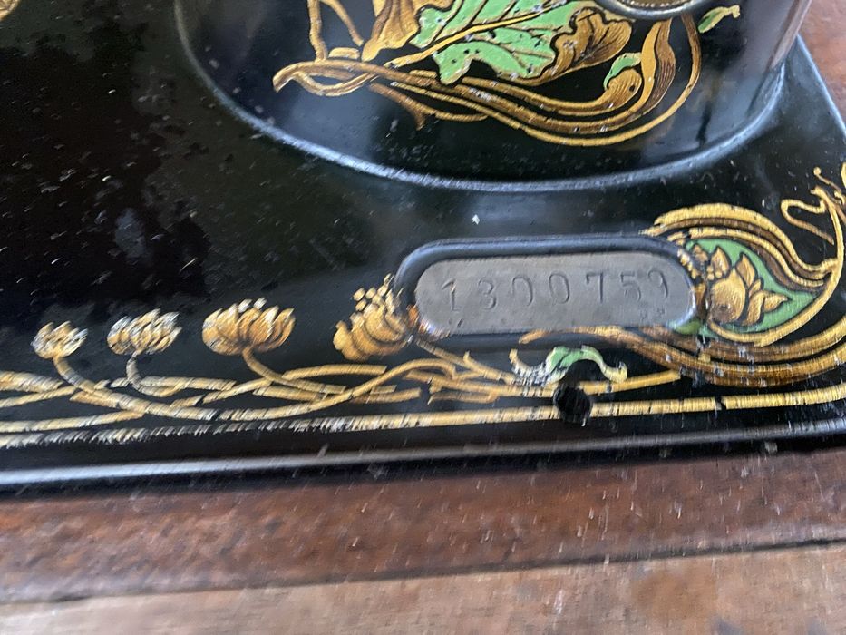 Masina de cusut Kayser