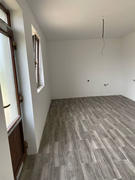 casa de vanzare cu teren