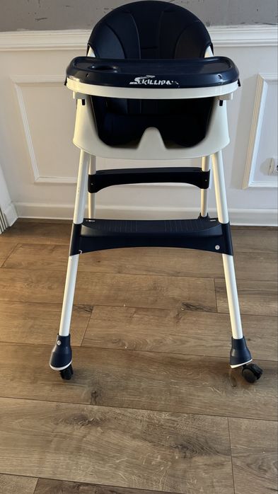 Стол для кормление