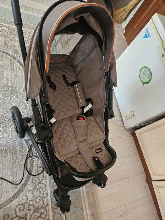 Продам коляску, почти новая