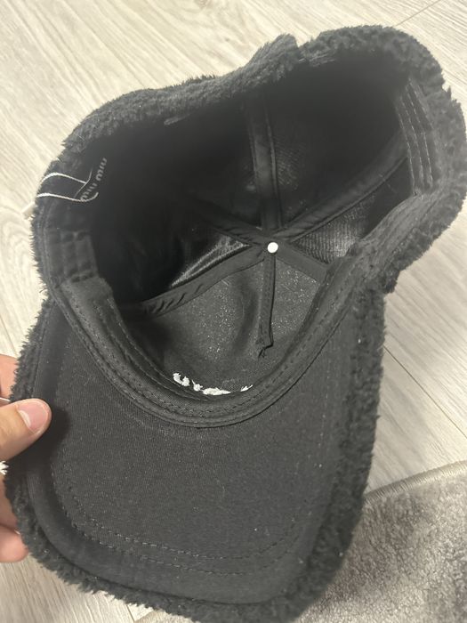 sapca miu miu puf neagra